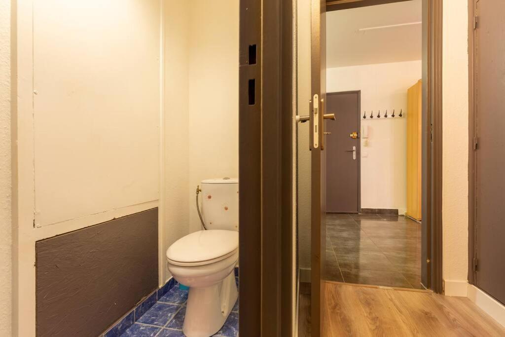 Superbe Appartement Spacieux Avec Parking Gratuit Illzach Exterior foto
