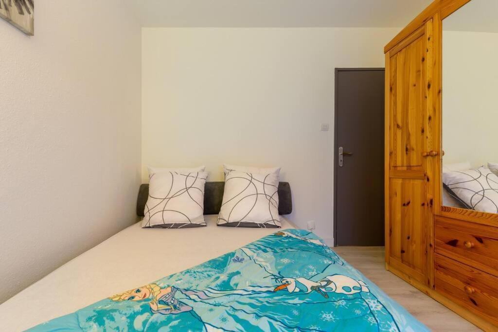 Superbe Appartement Spacieux Avec Parking Gratuit Illzach Exterior foto